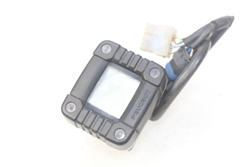 photo de SPEEDOMETER PEUGEOT TKR TREKKER FURIOUS 50 (2005 - 2014) - Main view