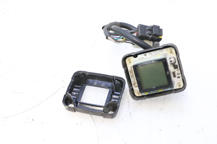 photo de SPEEDOMETER PEUGEOT TKR TREKKER FURIOUS 50 (2005 - 2014) - Distinctive features