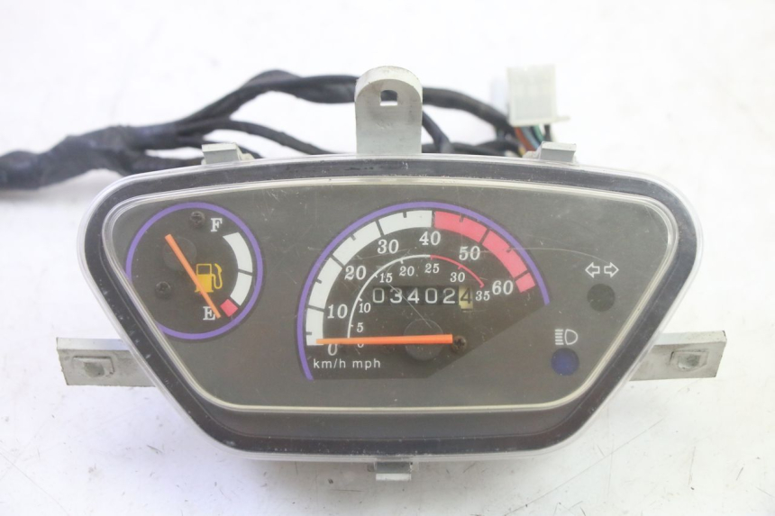 photo de SPEEDOMETER SUKIDA TOP 1 50 (2003 - 2010) - Component detail