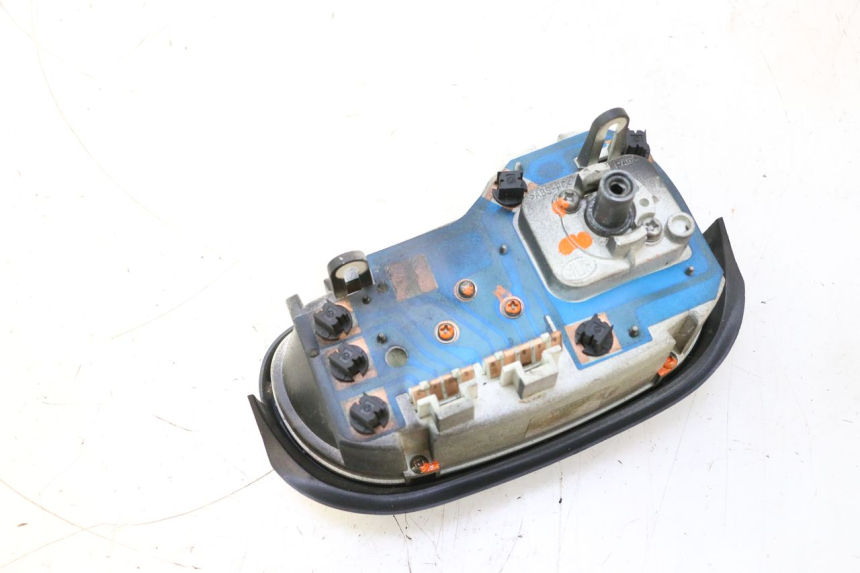photo de SPEEDOMETER PEUGEOT TREKKER TKR 50 (2005 - 2014) - Alternative perspective
