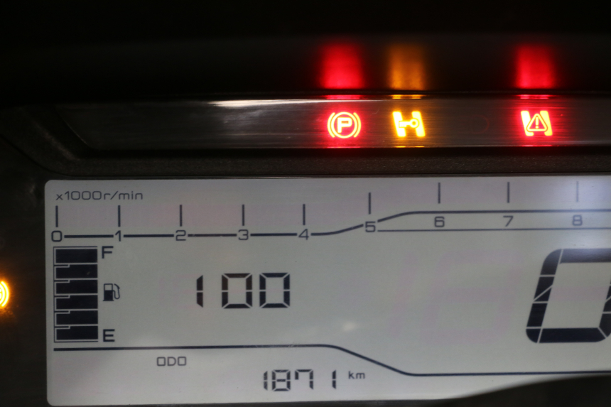 photo de SPEEDOMETER YAMAHA TRICITY 300 (2020 - 2024) - Zoom on usage condition