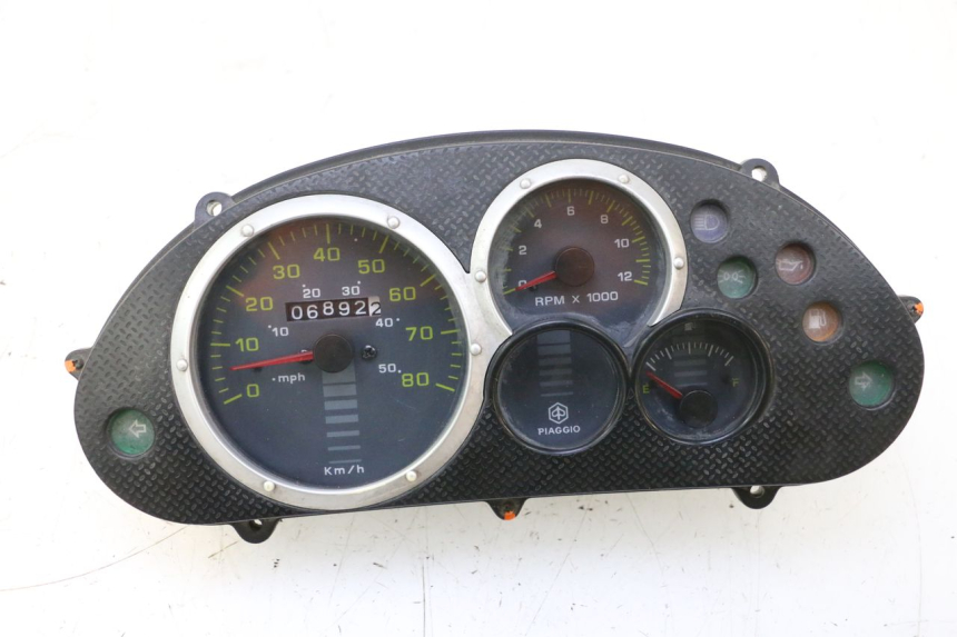 photo de SPEEDOMETER PIAGGIO TYPHOON 50 (2000 - 2009) - Main view