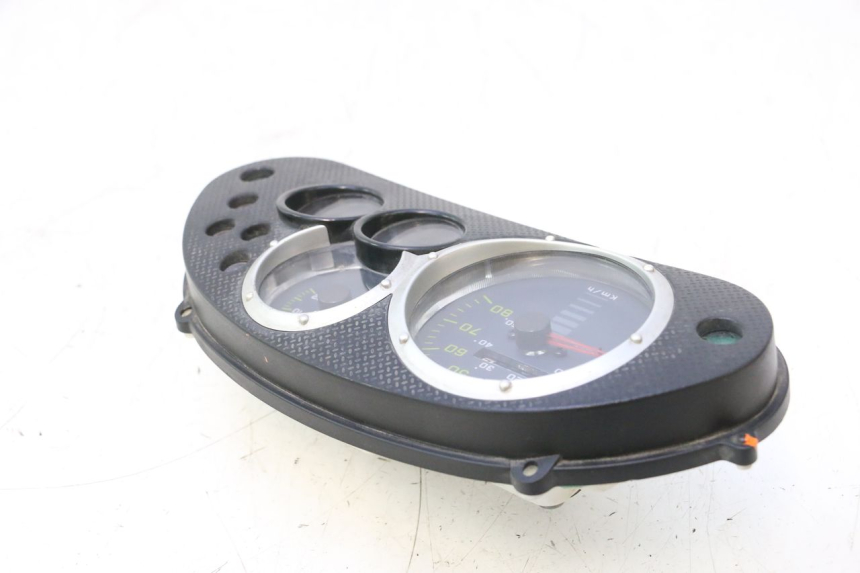 photo de SPEEDOMETER PIAGGIO TYPHOON 50 (2000 - 2009) - Additional view of the item