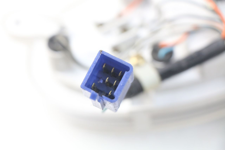 photo de SPEEDOMETER SUZUKI UC EPICURO 125 (1999 - 2003) - Alternative perspective