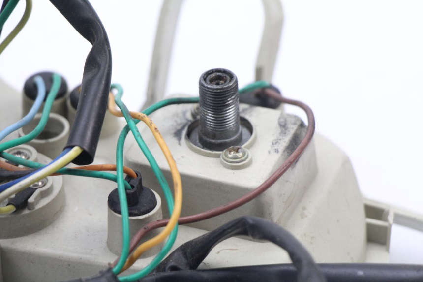 photo de SPEEDOMETER REVATTO URBA GT 125 (2007 - 2017) - Fixing points details