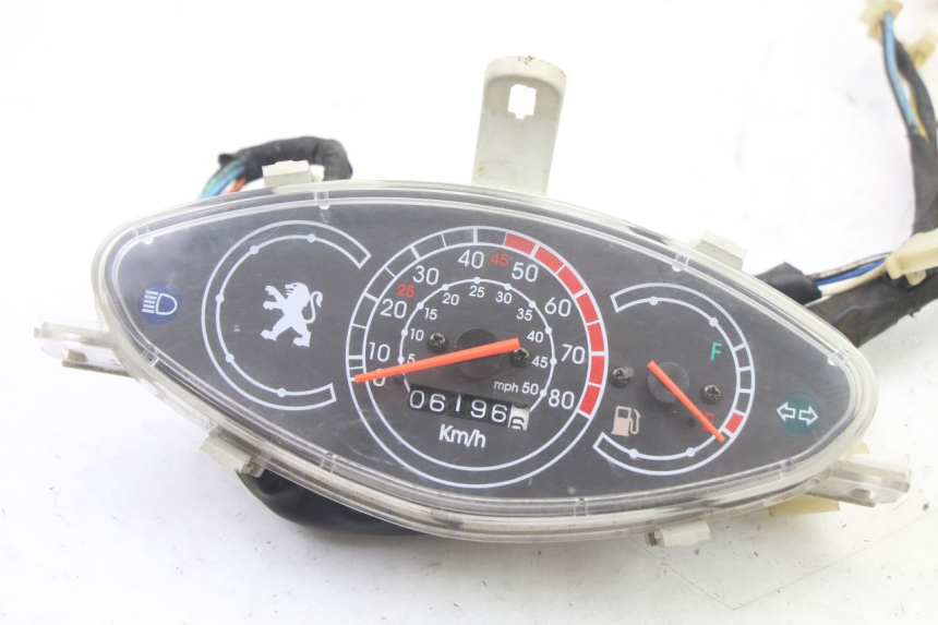 photo de SPEEDOMETER PEUGEOT V-CLIC VCLIC 50 (2007 - 2013) - Component detail