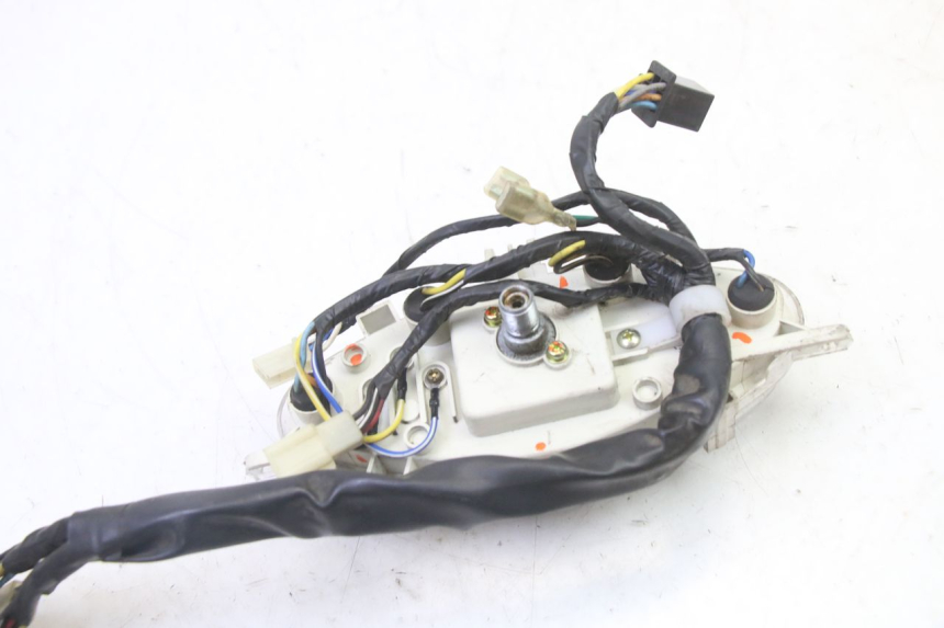 photo de SPEEDOMETER PEUGEOT V-CLIC VCLIC 50 (2007 - 2013) - Surface and material condition