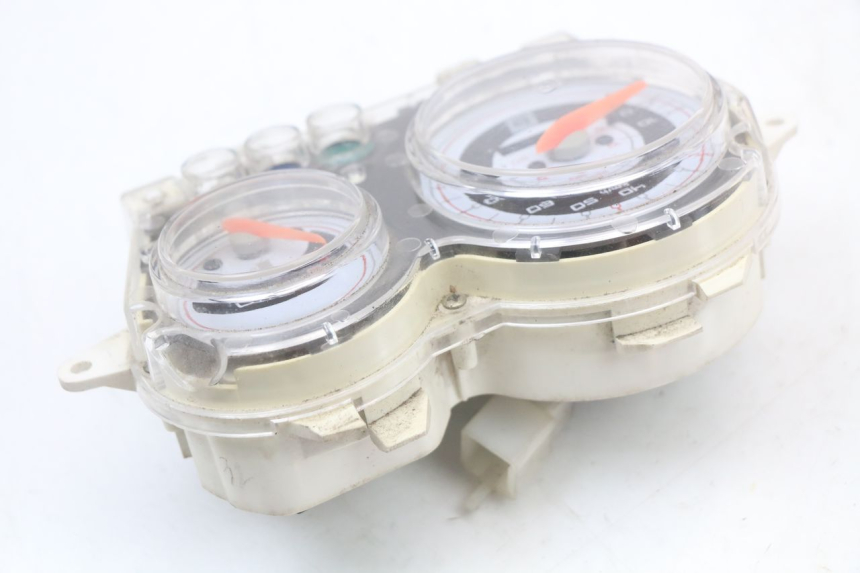 photo de Odometer BEELINE VELOCE 4T 50 (2011 - 2020) - Technical close-up