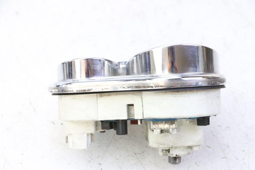 photo de SPEEDOMETER PIAGGIO VESPA S 2T 50 (2007 - 2014) - High-resolution close-up