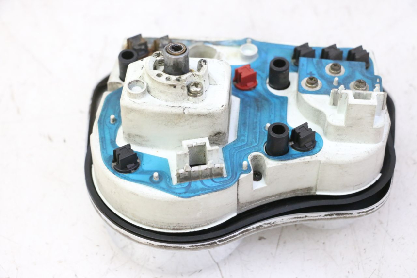 photo de SPEEDOMETER PIAGGIO VESPA S 2T 50 (2007 - 2014) - Markings and original references