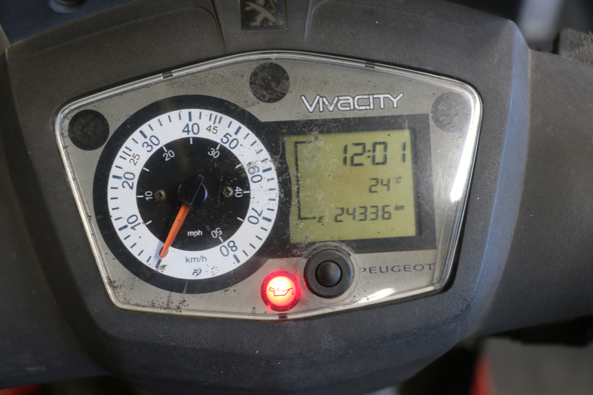 photo de SPEEDOMETER PEUGEOT VIVACITY NEW 2T 50 (2008 - 2017) - Zoom on usage condition