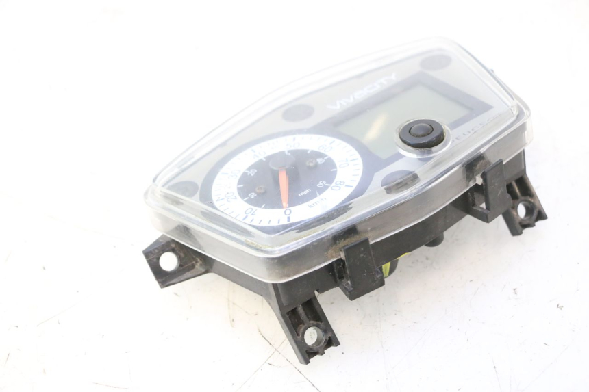 photo de SPEEDOMETER PEUGEOT VIVACITY NEW 2T 50 (2008 - 2017) - Fixing points details