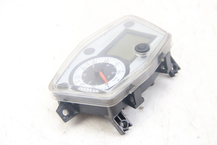 photo de SPEEDOMETER PEUGEOT VIVACITY NEW 4T 50 (2008 - 2017) - Component detail