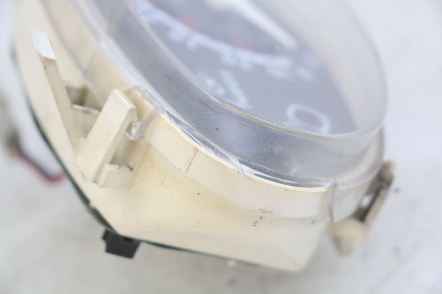 photo de SPEEDOMETER PEUGEOT VIVACITY 50 (2004 - 2009) - Component detail