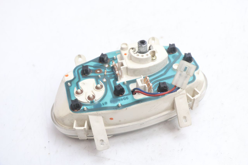 photo de SPEEDOMETER PEUGEOT VIVACITY 50 (2004 - 2009) - Surface and material condition