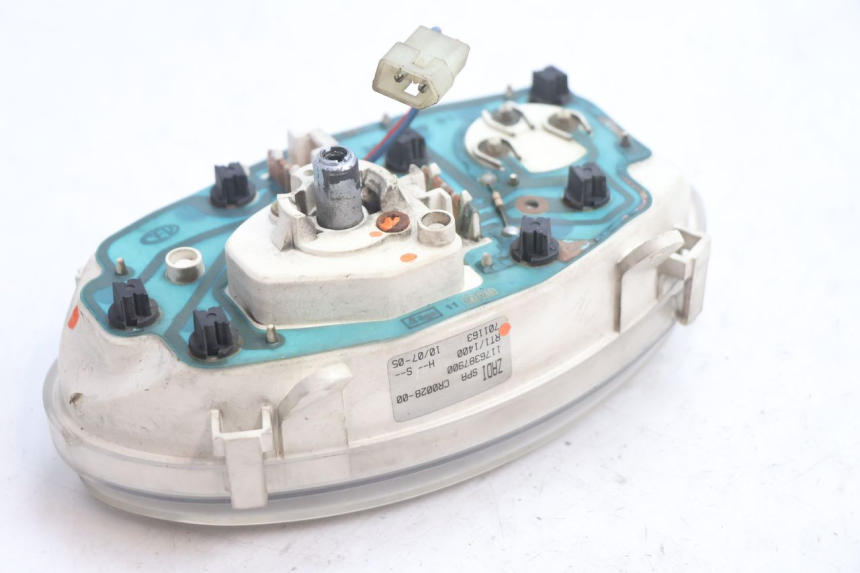 photo de SPEEDOMETER PEUGEOT VIVACITY 50 (2004 - 2009) - Fixing points details