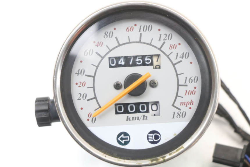 photo de SPEEDOMETER DAELIM VL DAYSTAR 125 (2000 - 2011) - Component detail