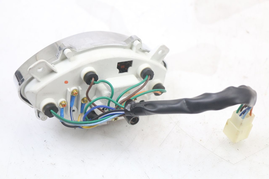 photo de SPEEDOMETER JM MOTORS VX 125 (2022 - 2025) - Fixing points details