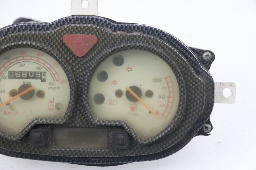photo de SPEEDOMETER BHM WACO 4T 50 (2008 - 2015) - Surface and material condition