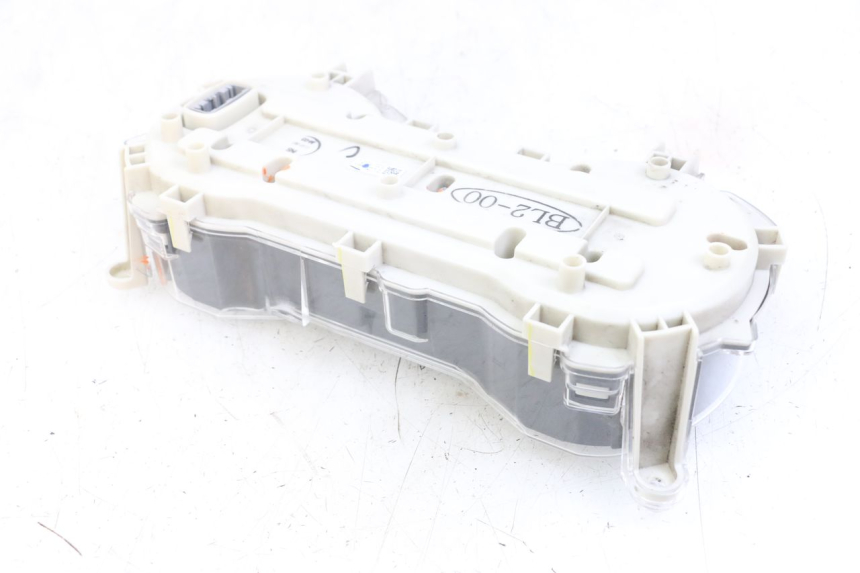 photo de SPEEDOMETER YAMAHA XMAX X-MAX ABS 125 (2017 - 2020) - Zoom on usage condition