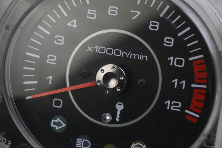 photo de SPEEDOMETER YAMAHA X-MAX XMAX 125 (2010 - 2013) - Component detail