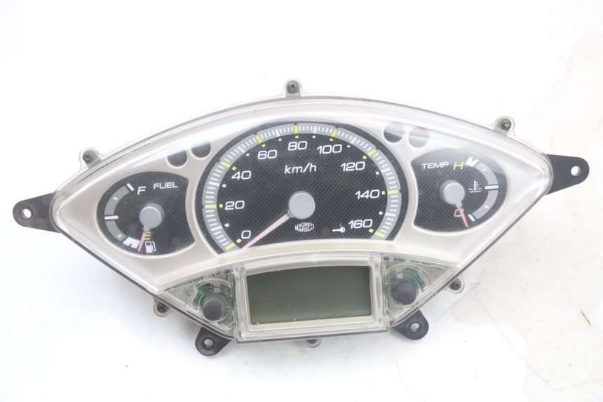 photo de SPEEDOMETER YAMAHA XMAX X-MAX 125 (2006 - 2009) - Main view