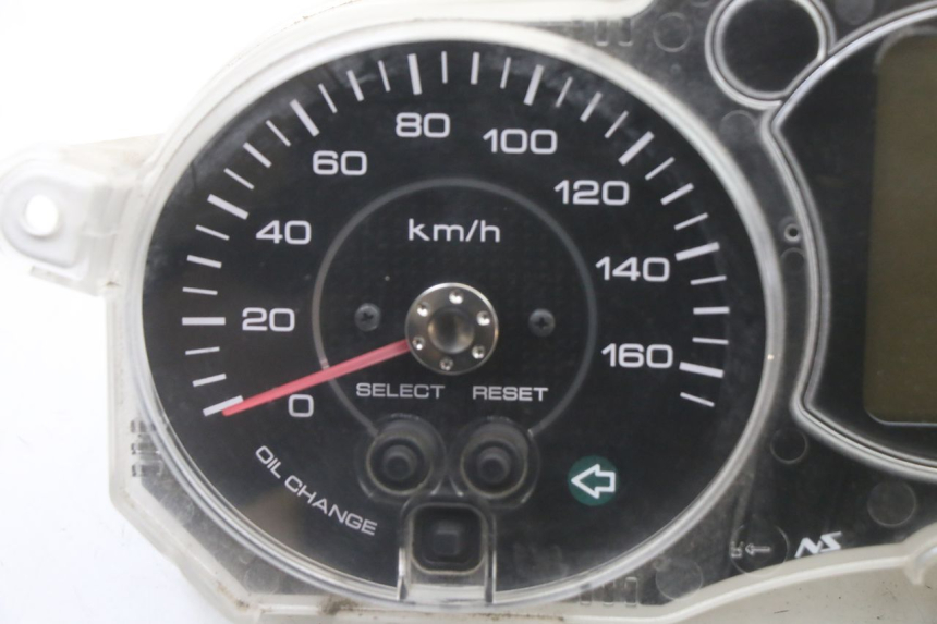 photo de SPEEDOMETER YAMAHA X-MAX XMAX 125 (2010 - 2013) - Component detail