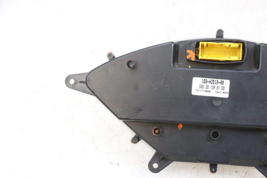 photo de SPEEDOMETER YAMAHA XMAX X-MAX 125 (2006 - 2009) - Distinctive features