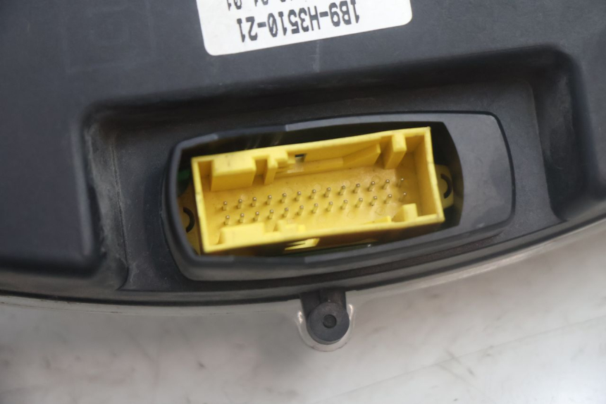 photo de SPEEDOMETER YAMAHA XMAX X-MAX 125 (2006 - 2009) - Distinctive features
