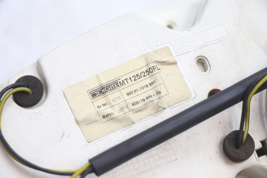 photo de SPEEDOMETER PIAGGIO X9 EVOLUTION 125 (2003 - 2007) - Markings and original references