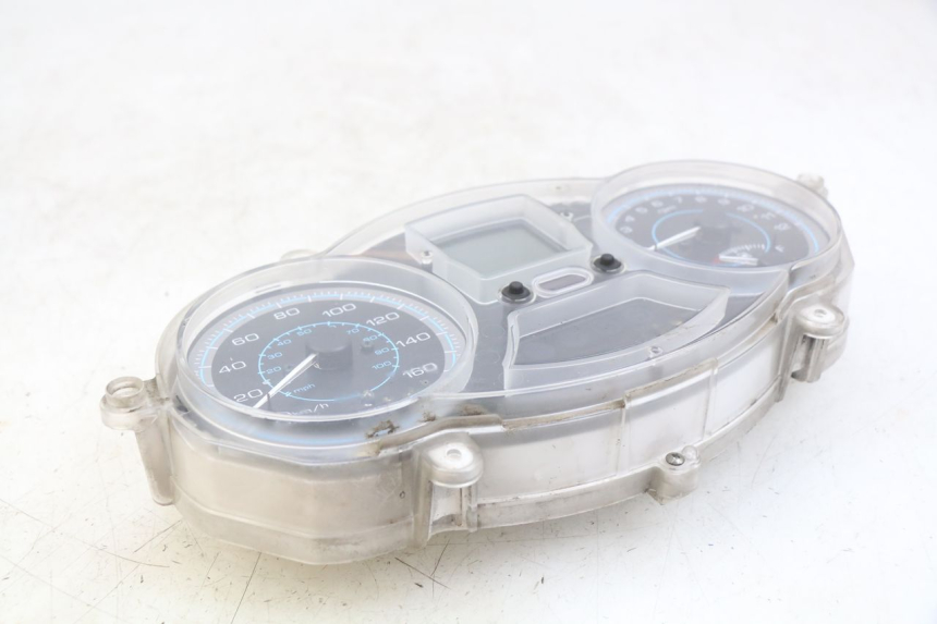 photo de SPEEDOMETER PIAGGIO XEVO - X EVO 125 (2007 - 2017) - Zoom on usage condition
