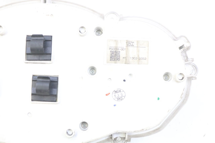 photo de SPEEDOMETER PIAGGIO XEVO - X EVO 125 (2007 - 2017) - Surface and material condition