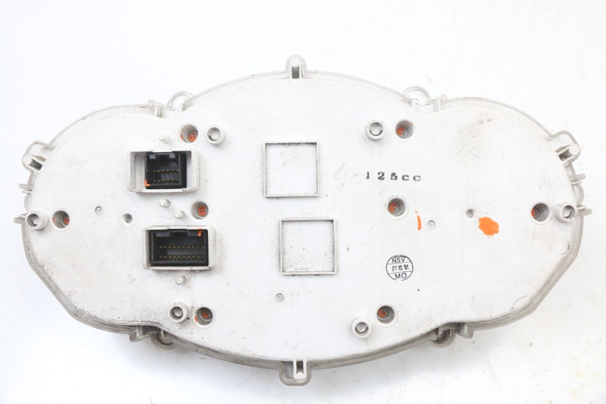 photo de SPEEDOMETER PIAGGIO XEVO - X EVO 125 (2007 - 2017) - Technical close-up
