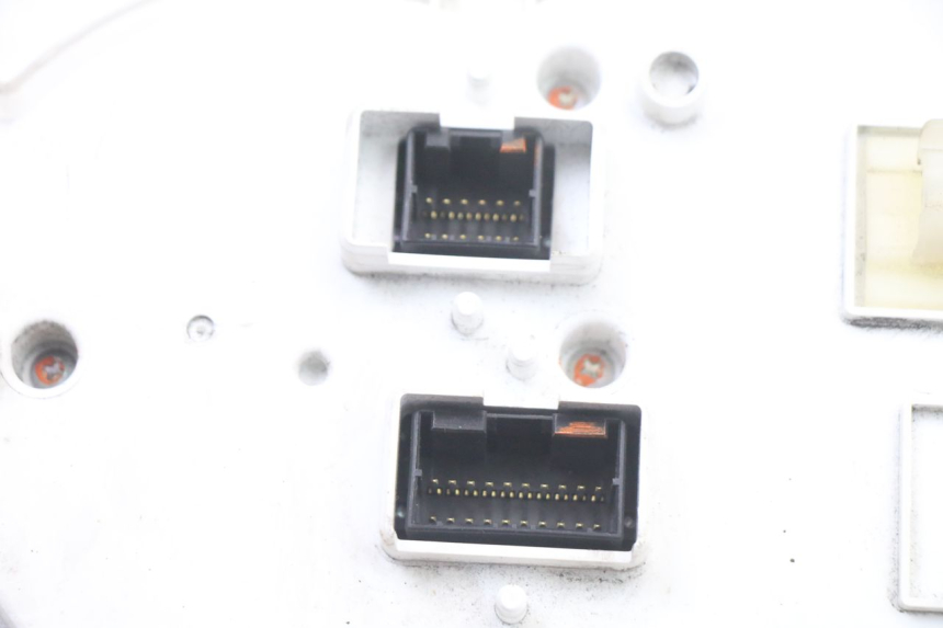 photo de SPEEDOMETER PIAGGIO XEVO - X EVO 125 (2007 - 2017) - Checked used part