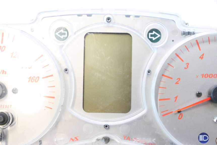 photo de SPEEDOMETER YAMAHA XP T-MAX ABS 500 (2005 - 2005) - Zoom on usage condition