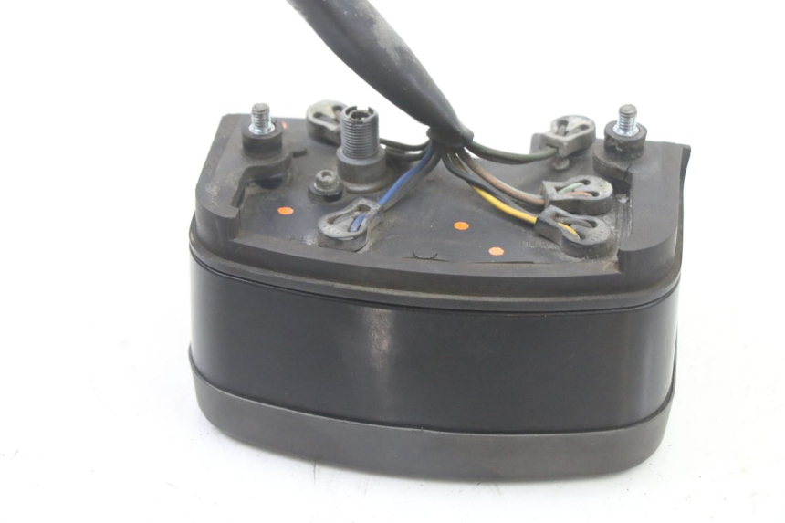 photo de SPEEDOMETER YAMAHA SR 125 (1982 - 2003) - Surface and material condition