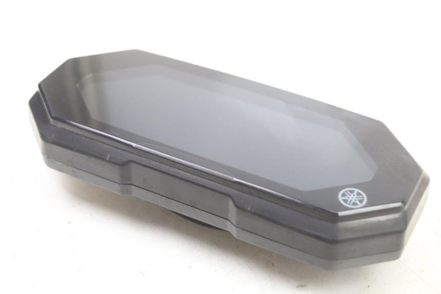 photo de SPEEDOMETER YAMAHA TRACER 7 700 (2020 - 2024) - Zoom on usage condition