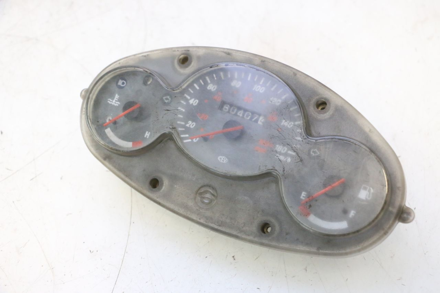 photo de SPEEDOMETER YAMAHA YP MAJESTY 125 (1998 - 2001) - Main view