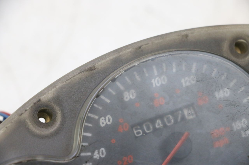 photo de SPEEDOMETER YAMAHA YP MAJESTY 125 (1998 - 2001) - Supplementary product photo