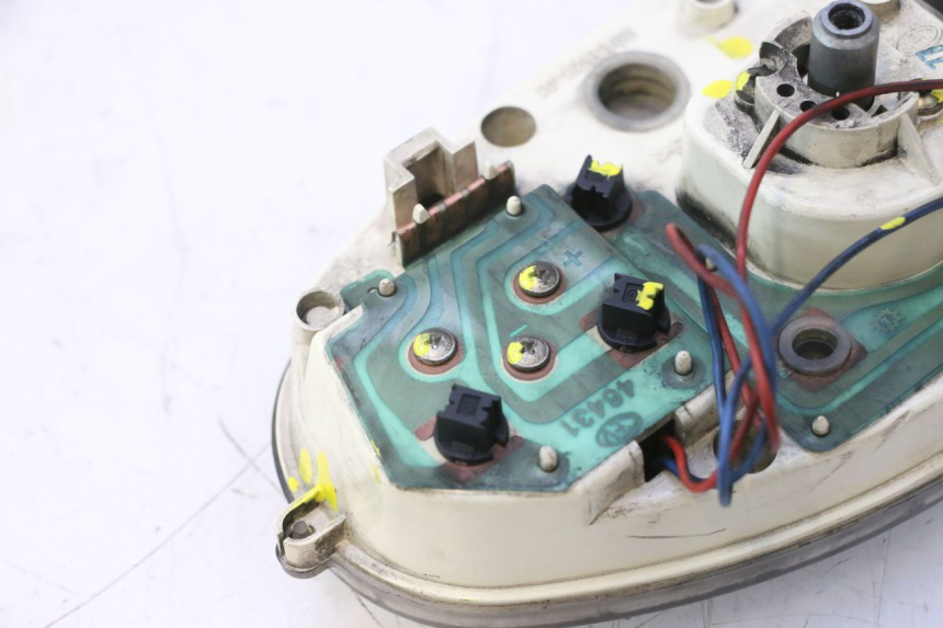 photo de SPEEDOMETER YAMAHA YP MAJESTY 125 (1998 - 2001) - Technical close-up