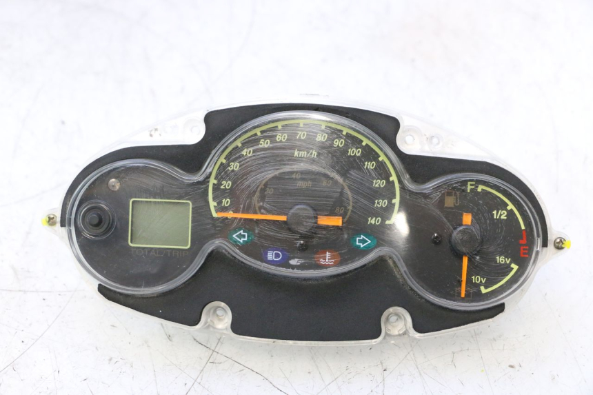 photo de SPEEDOMETER YAMAHA YP MAJESTY 125 (2002 - 2006) - Main view