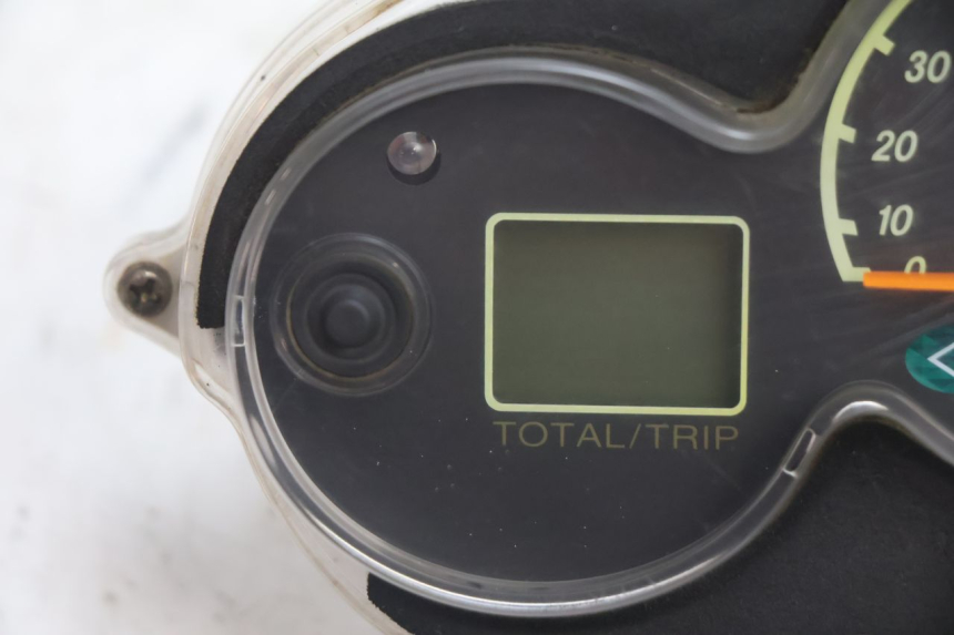 photo de SPEEDOMETER YAMAHA YP MAJESTY 125 (2002 - 2006) - Component detail