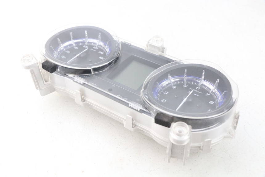 photo de SPEEDOMETER YAMAHA YP T-MAX TMAX 530 (2017 - 2020) - Technical close-up