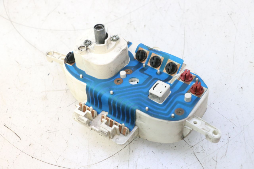 photo de SPEEDOMETER PIAGGIO ZIP 2T 50 (2009 - 2019) - Surface and material condition