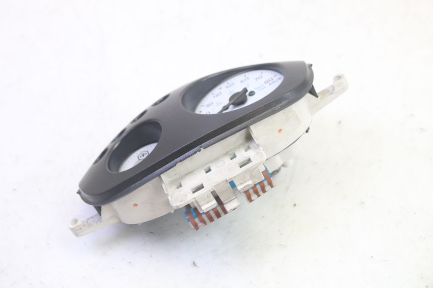 photo de SPEEDOMETER PIAGGIO ZIP 4T 50 (2018 - 2020) - Technical close-up
