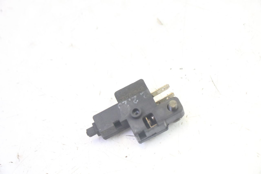photo de CLUTCH SWITCH SUZUKI DL V STROM 1000 (2002 - 2007) - Alternative perspective