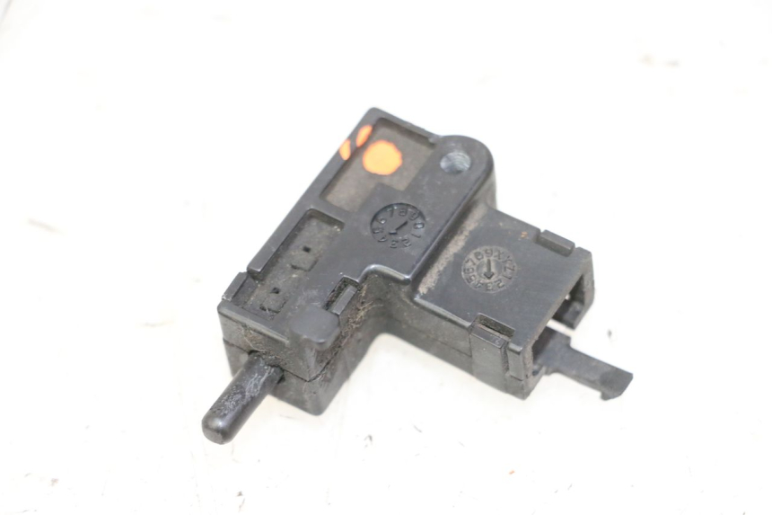 photo de CLUTCH SWITCH YAMAHA FZ6 N FAZER 600 (2004 - 2006) - Main view