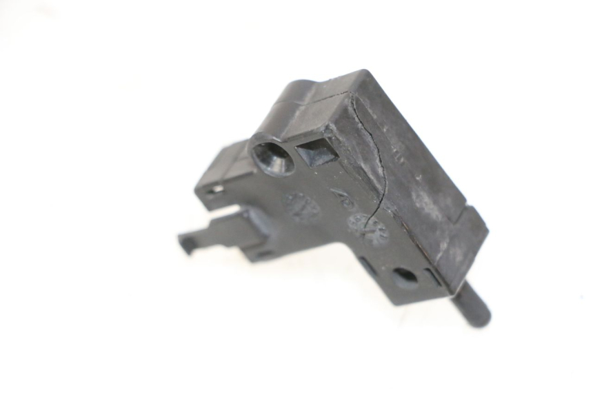 photo de CLUTCH SWITCH YAMAHA FZ6 N FAZER 600 (2004 - 2006) - Component detail
