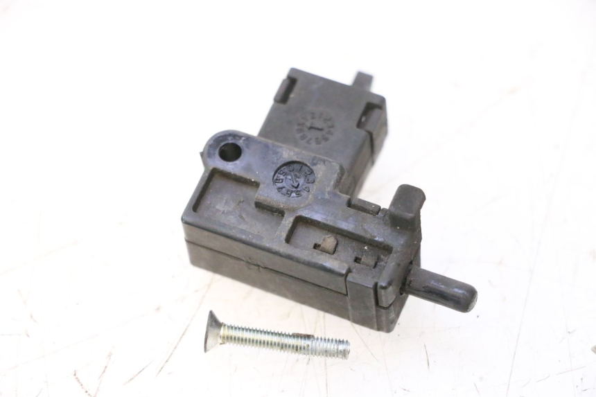photo de CLUTCH SWITCH SUZUKI GSR 600 (2005 - 2012) - Alternative perspective