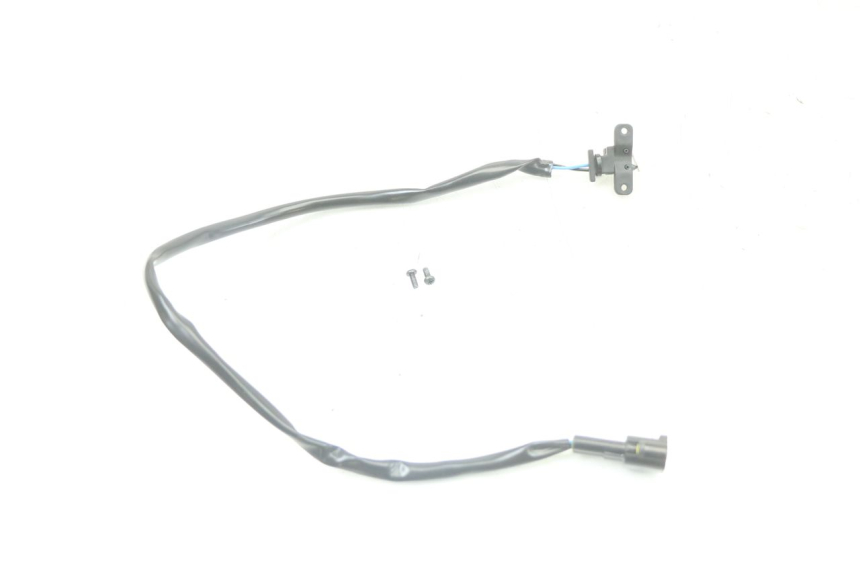 photo de CLUTCH SWITCH ROYAL ENFIELD SCRAM 411 (2022 - 2024) - Technical close-up